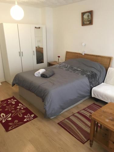 Rooms For Professionals Next To Central Milton Keynes, Milton Keynes, Buckinghamshire