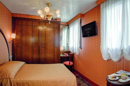 Hotel Palazzo Stern - image 5