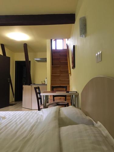 Casa Mots - image 5