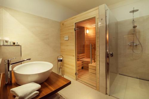 City Residence Apartment Hotel - image 11