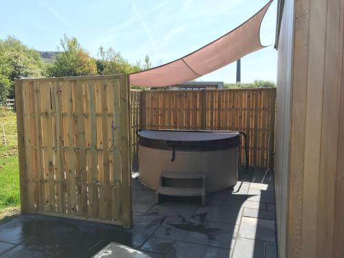 Parkknott Retreat Luxury Lodge with Private Hot Tub in Askam