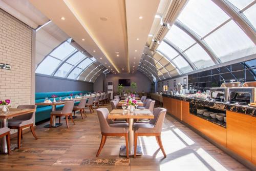 Étterem, Tbilisi Chambers, Trademark Collection by Wyndham in Alexeevka Selo