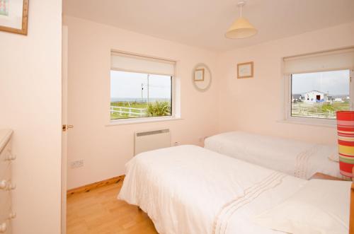 Cottage 102 - Ballyconneely - image 8