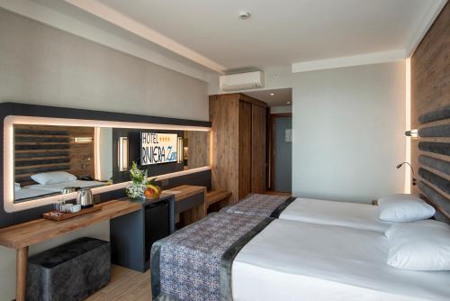 Riviera Zen Hotel Adult Only - image 5