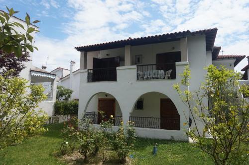  PETROS SUMMER APARTMENT in Siviri