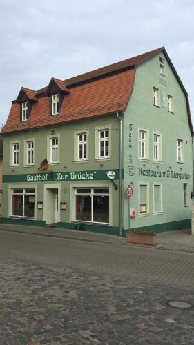 Exterior view, Gasthof " Zur Brucke" in Alsleben