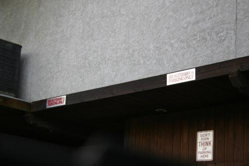 Der Sportsmann Suites - image 3