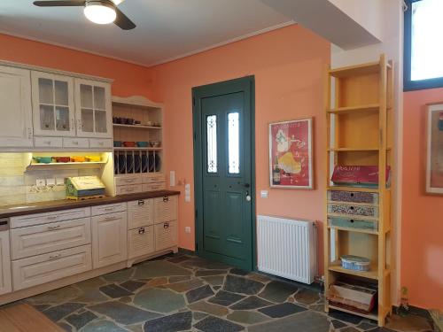 Hand Crafted with sea View, Karystos (fotografie 6)