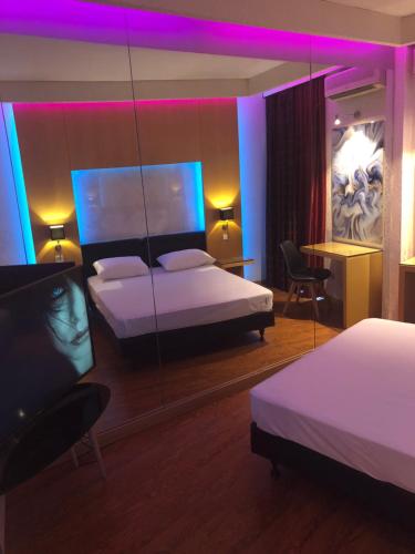 Olympic Hotel - image 14