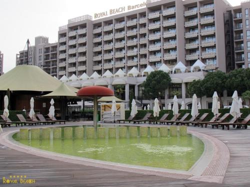 ROYAL BEACH HOTEL apartment - image 10