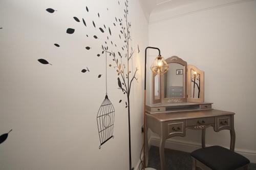 Grade 2 Listed Apartment, Southport Promenade photo 3
