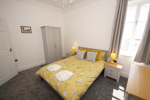 Grade 2 Listed Apartment, Southport Promenade photo 4