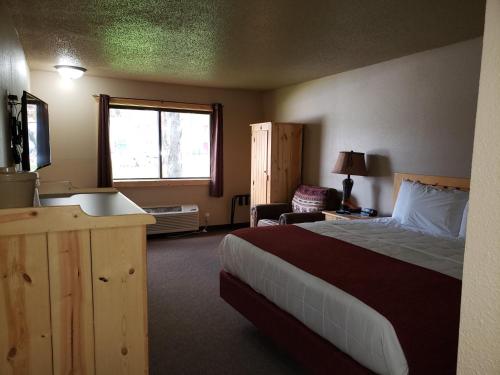 Woodside Dells Hotel & Suites