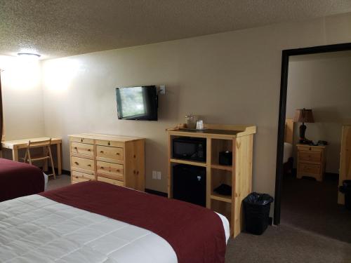 Woodside Dells Hotel & Suites