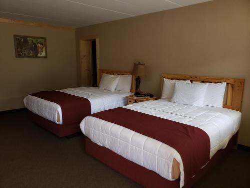 Woodside Dells Hotel & Suites