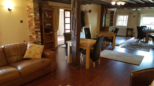The Pelican Guesthouse 2