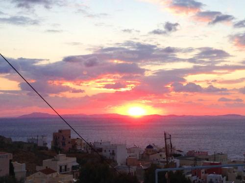  Κωνσταντινου Παλαιολόγου in Ano Syros