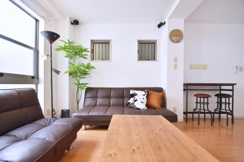 TERRACE HOUSE Shibuya Maruyamacho, Tokio