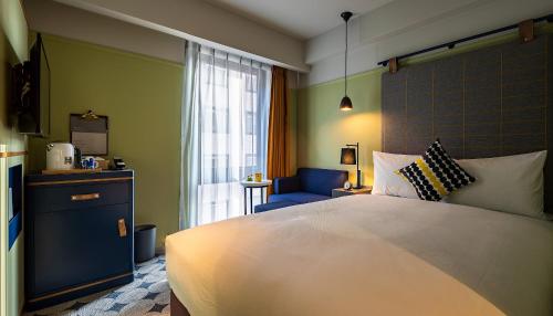 room detail thumbnail 1