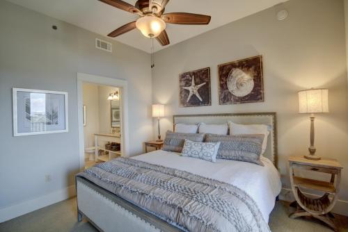 3 Bed 3 Bath Apartment in Redfish Village - image 7