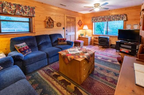 3 Bed 2 Bath Vacation home in Bryson City - image 6