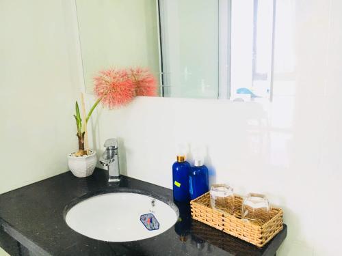 May House Hotel – Halong, DC
