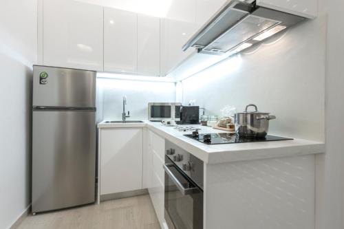 MeliDi Luxury Penthouse in Koukaki - image 6
