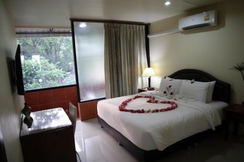 Chiang Rai Lake Hill Resort in Nang Lae