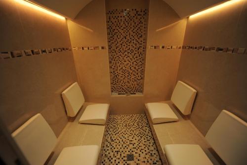 Apartments Restaurant Rusctlea - image 3