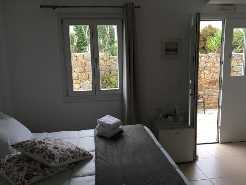 Standard Double or twin Room Ground Floor image 4