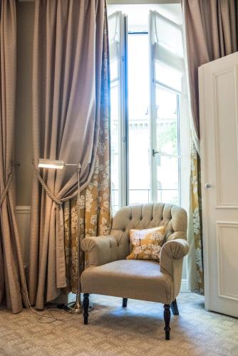 Deluxe Room with City View