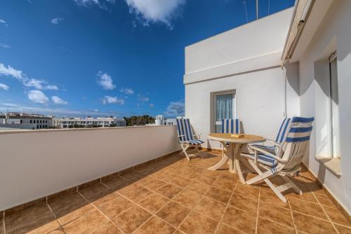 Apartamentos Villas Flamenco Rentals - image 4