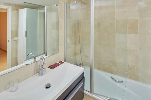 Apartamentos Centremar - image 12