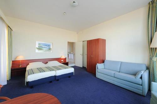 Boulevard Hotel Scheveningen - image 11