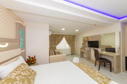 room detail thumbnail 0