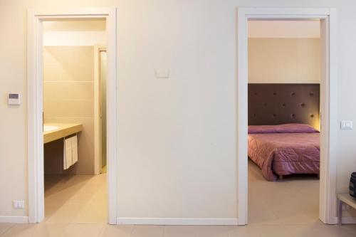 City Residence - image 9