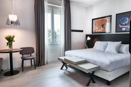 MarePineta Resort MarePineta Resort is conveniently located in the popular Milano Marittima area. The property offers guests a range of services and amenities designed to provide comfort and convenience. Service-minded