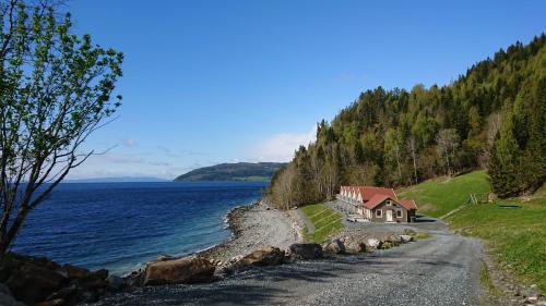 Hjellup Fjordbo