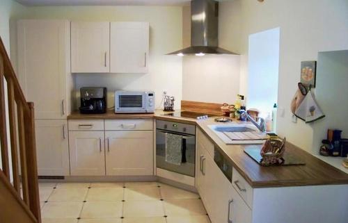 Gîte Le Galta - Maison entiére tout équipée, 2 chambres, SdB avec bain à remous, terrasse privative