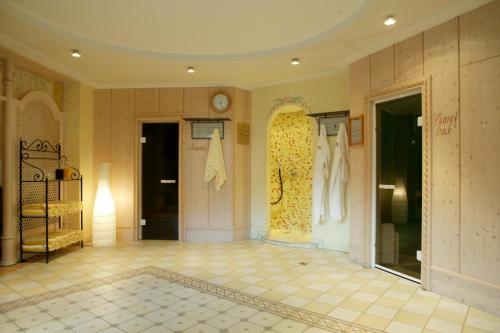 MONS suites wine passion 3