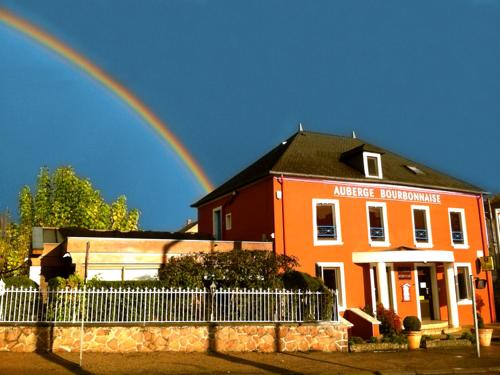 Logis L'Auberge Bourbonnaise