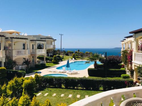  BAV 2+2 Deniz Manzaralı Daire in Bodrum