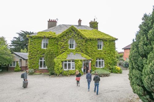 Merrion Road - Ballsbridge Townhouse - image 6