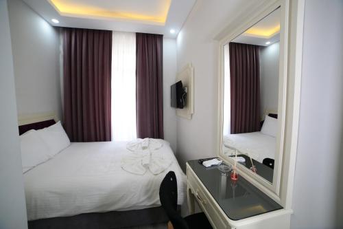 taksim diamond hotel - image 11