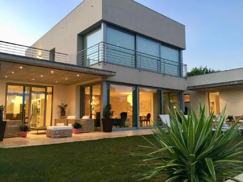 Villa de Lujo en Campo de Golf - Costa Brava