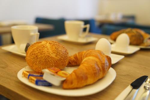Hotel Dias - image 13