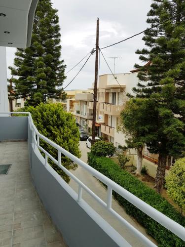  Sunbeam 2 in Rethymno