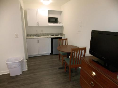 My Town Extended Stay in Rome, USA