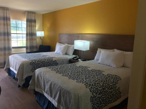 Days Inn by Wyndham Batesville