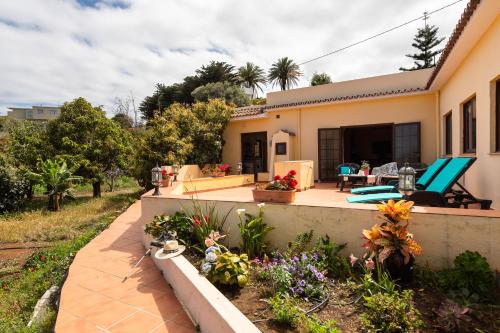  La Casa del Aguacate, Avocado House in 38720 Breña Baja